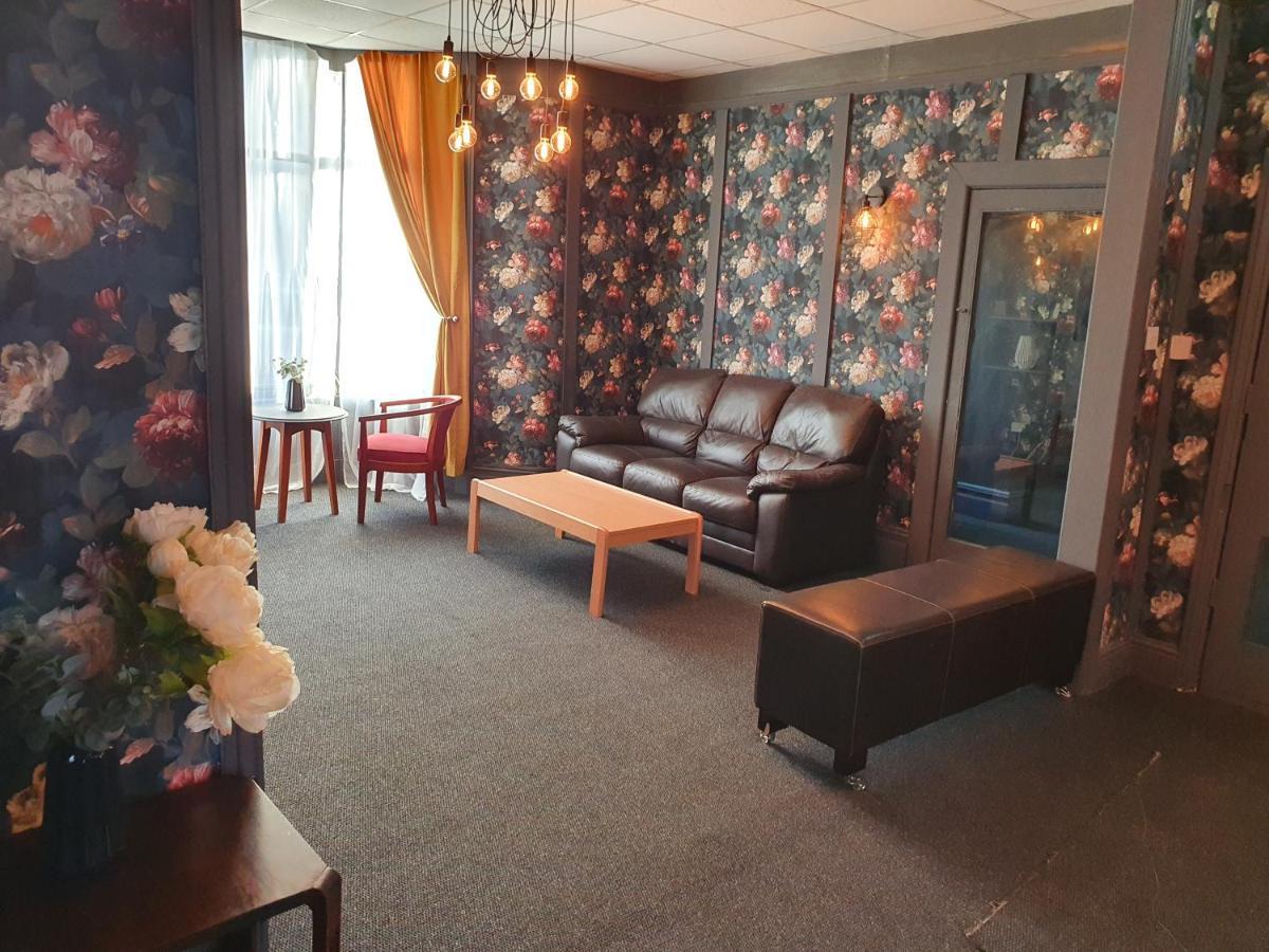 Balkan Hotel بلاكبول المظهر الخارجي الصورة